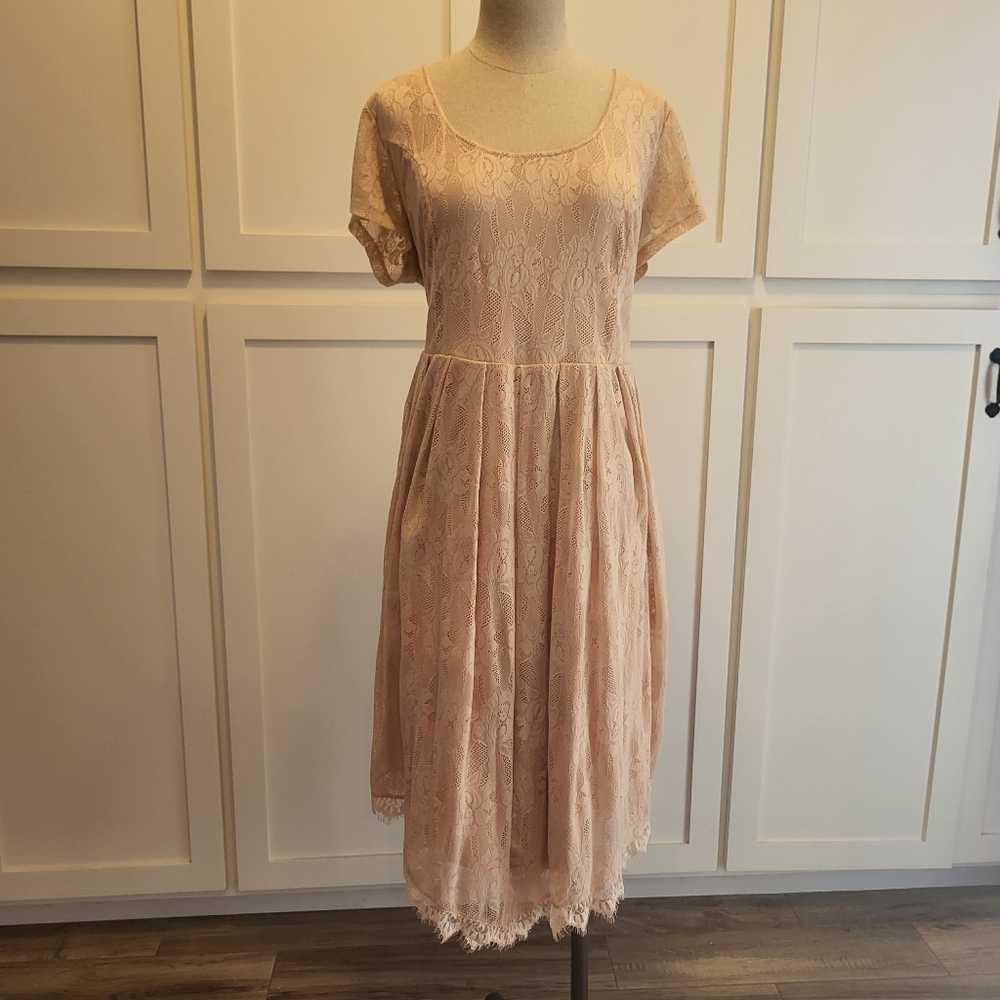 Pink lace torrid dress size 20 like New